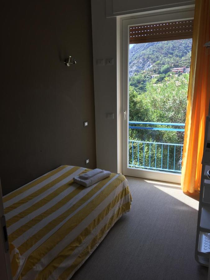 La Dimora Di Clara Apartment Монтеросо ал Маре Екстериор снимка